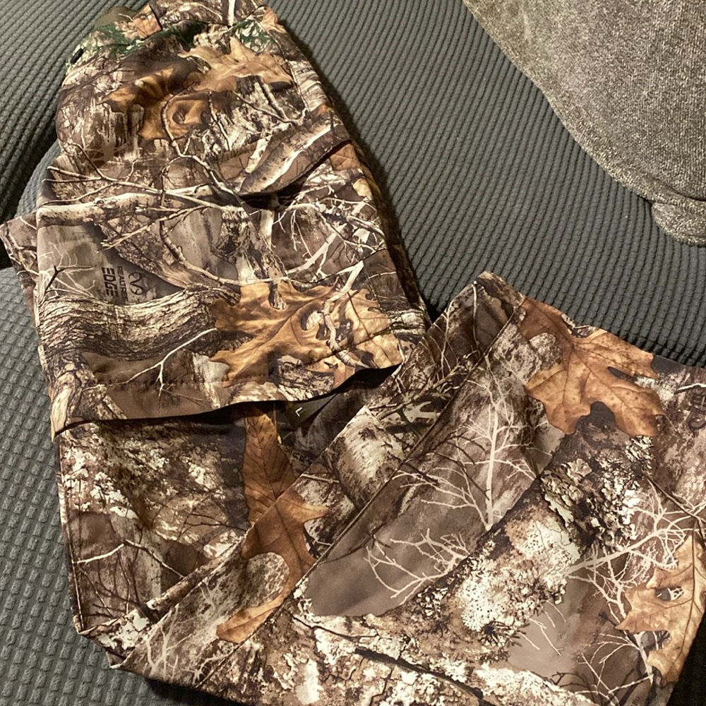 Magellan hunt youth pants large 14/16
